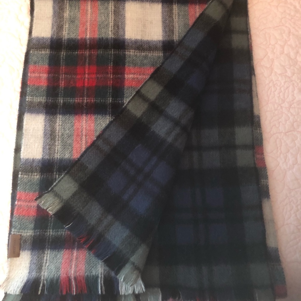 Pendleton plaid reversible wool scarf